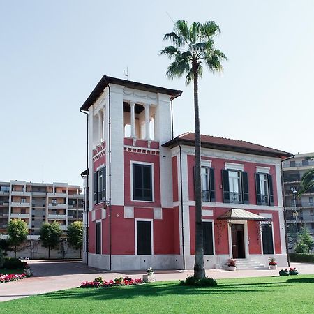 Villa Pallotta Luxury B&B Cerignola Exteriör bild