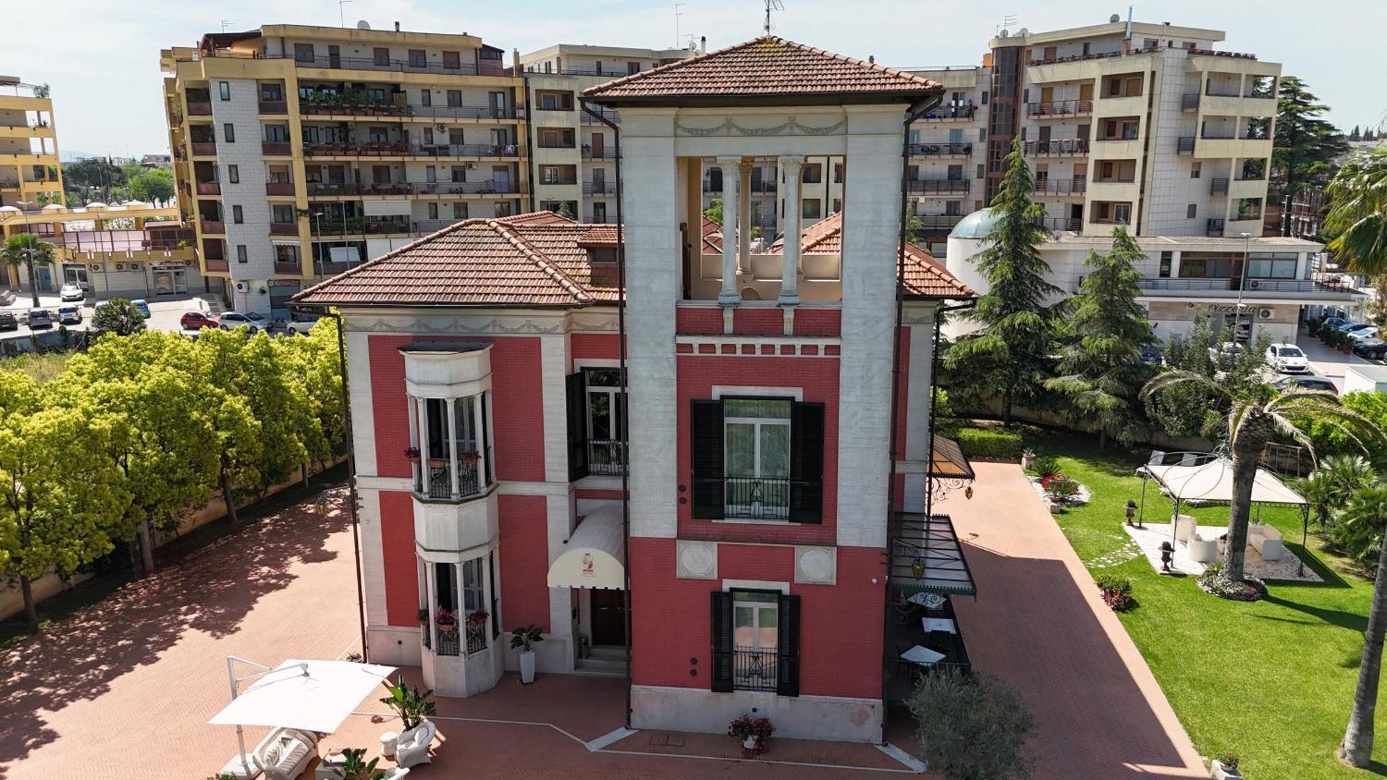 Villa Pallotta Luxury B&B Cerignola Exteriör bild