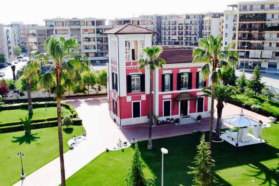 Villa Pallotta Luxury B&B Cerignola Exteriör bild