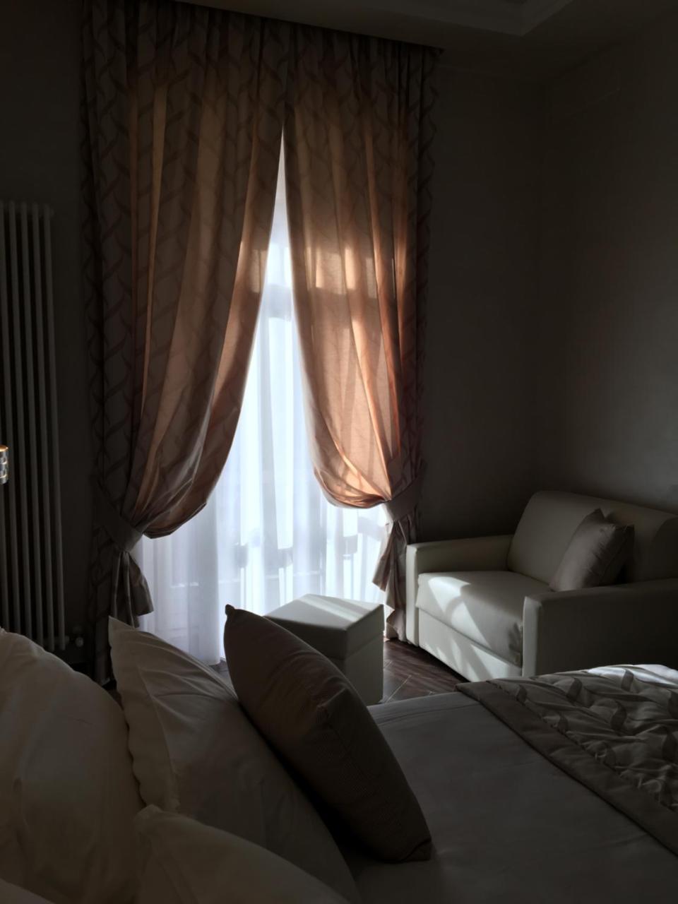 Villa Pallotta Luxury B&B Cerignola Exteriör bild